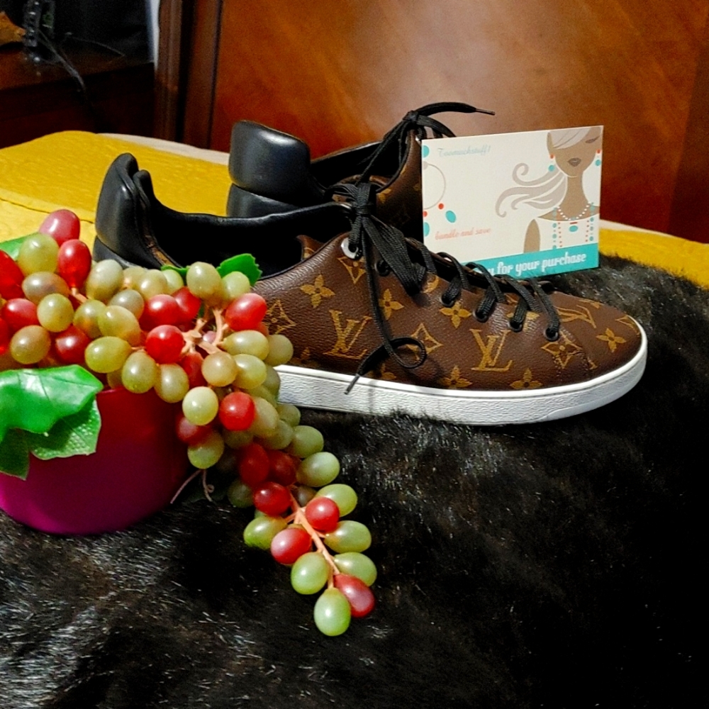 Lv men's shoes